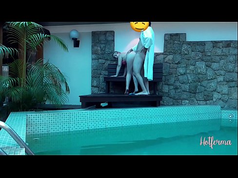 ❤️ Sjef inviterer hushjelp til bassenget, men kunne ikke motstå en varm ❌ Vakker porno ved no.pornio.xyz ❤